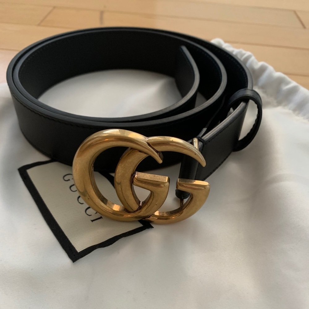 Gucci Double G black leather belt
